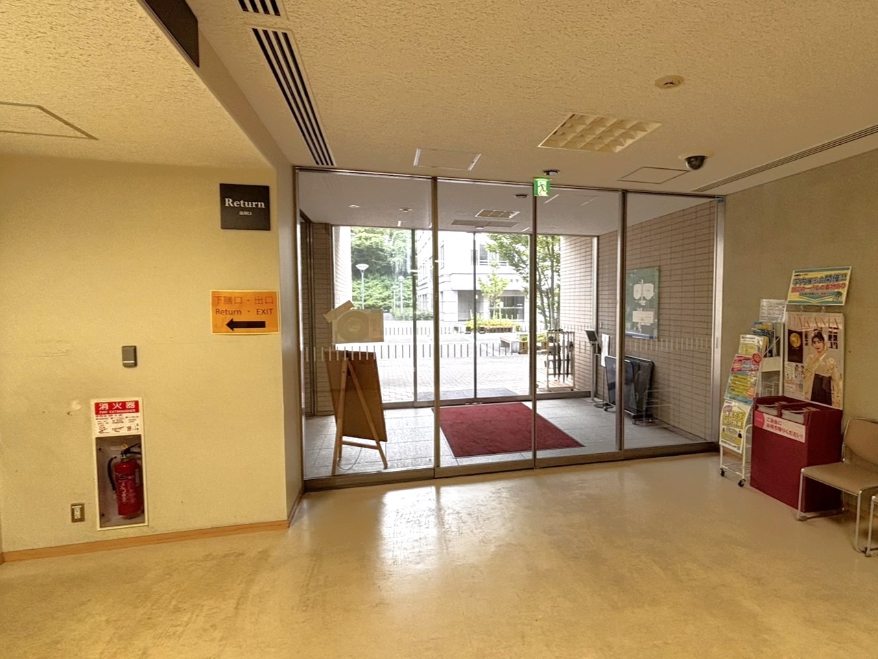 ニュープリンス食堂入口