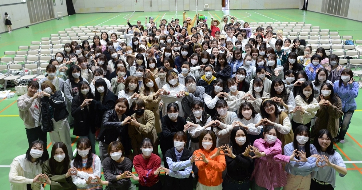 新入生歓迎会「桜花の集い」を開催しました | News | 創価女子短期大学