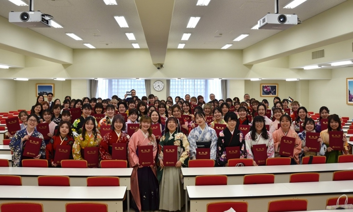 第38回創価女子短期大学卒業式を挙行しました | News | 創価女子