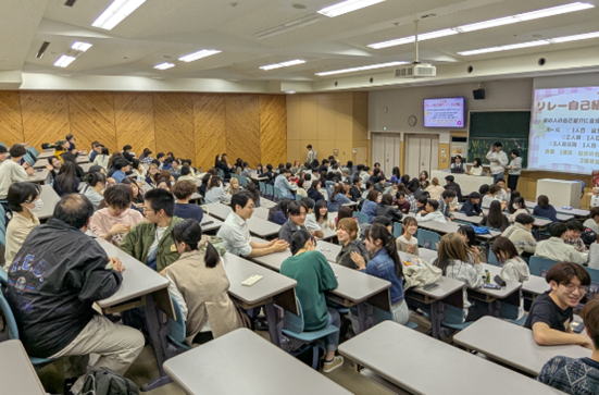 経済経営学部　新入生歓迎会を開催