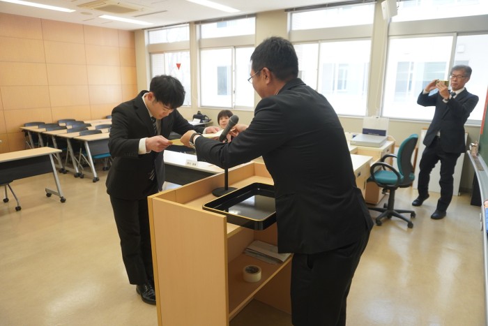 本学教職大学院生の井元鳳翔さんが「令和7年度国立青少年教育振興機構法人ボランティア表彰」を受賞